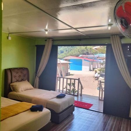 Oceanboys Inn Kampong Pasir Panjang  Εξωτερικό φωτογραφία